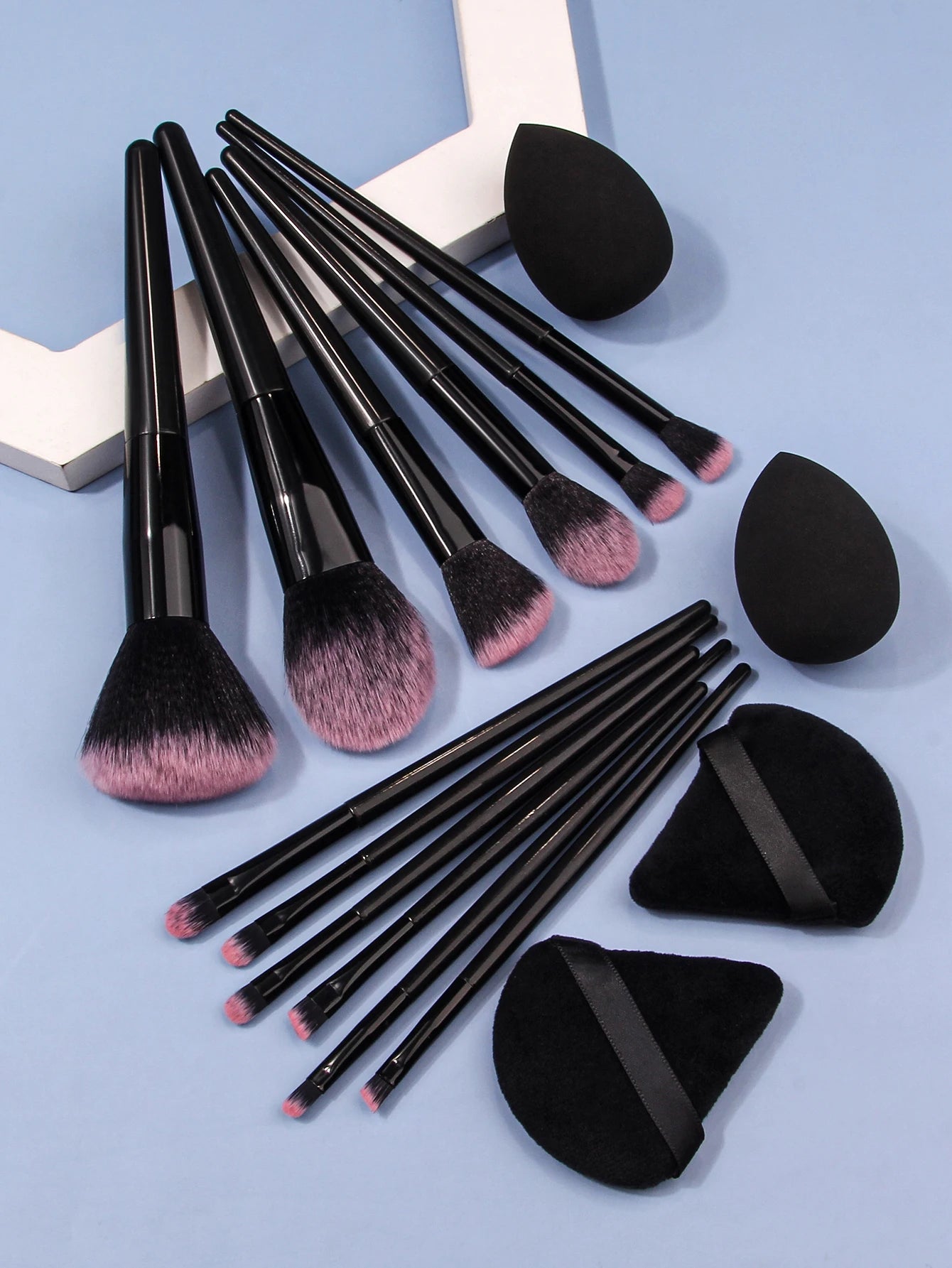 12Pcs Soft Makeup Brushes Set